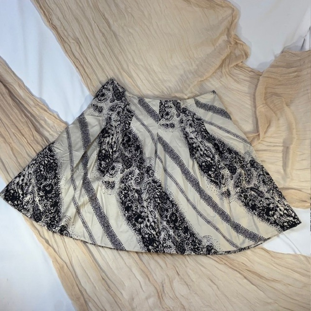 Anthropologie Edme & Esyllte Womens Tan/Black Floral Print A Line Skirt Size 4